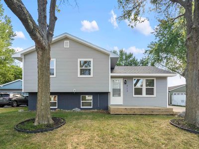 717 Calumett Dr, Cedar Falls, IA, 50613