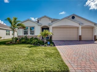 3229 Baravaldo Cir, Cape Coral, FL 33909