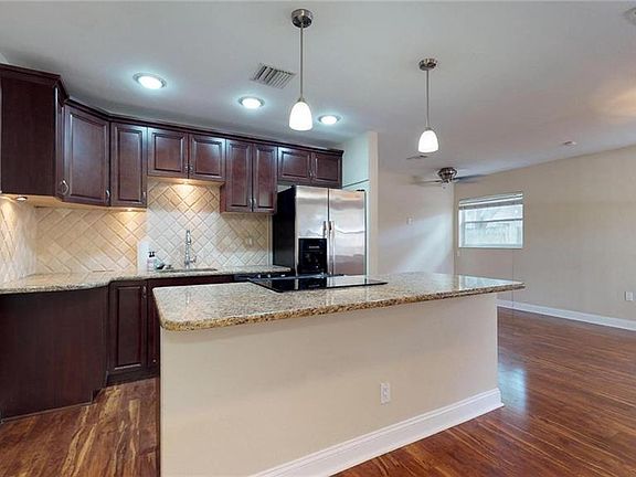 2nd image of 729 88th Ave N