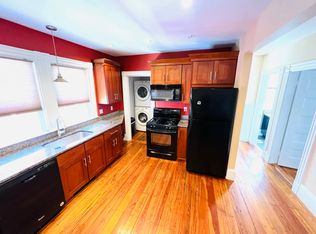 22 Rowena St FLOOR 2, Dorchester Center, MA 02124
