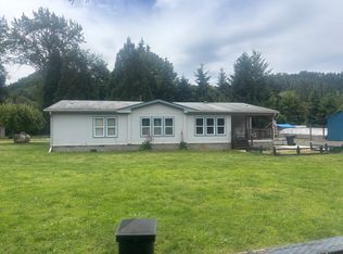 255 Highland Dr, Roseburg, OR 97470