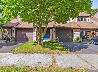 29 Menlo Pl, Rochester, NY 14620