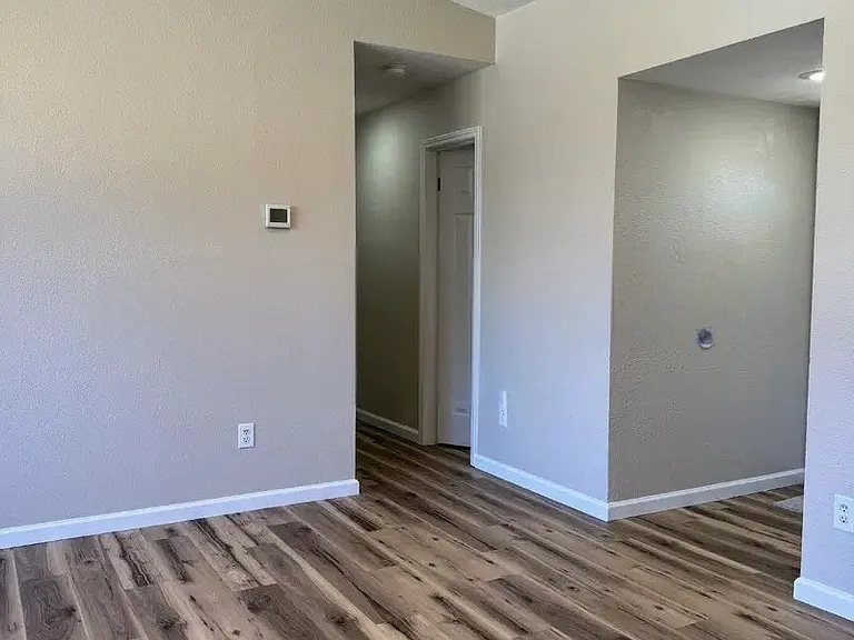 131 Primrose Dr #C — Photo 8