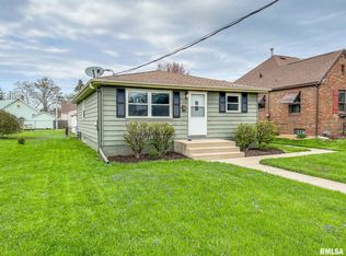 2305 W Alice Ave, West Peoria, IL