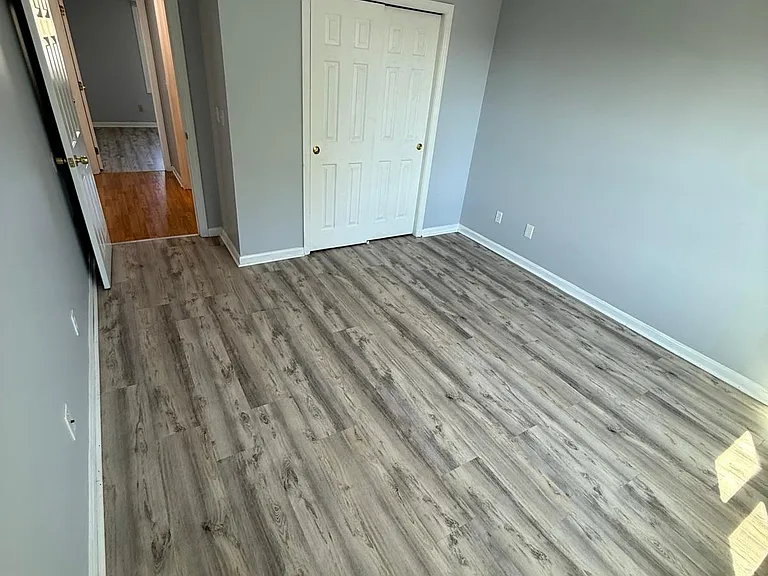 14 Saratoga Ave — Photo 8