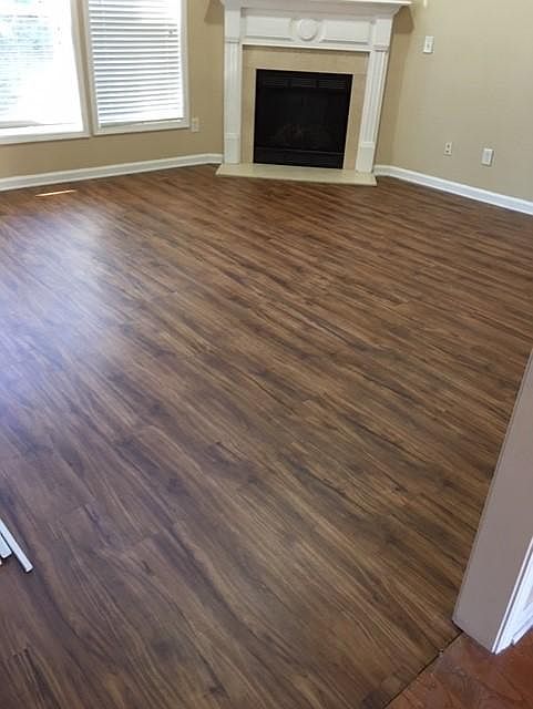2nd image of 2582 Walnut Tree Ln