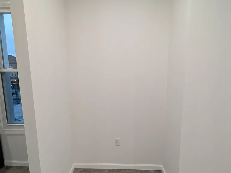 10 Sherman Pl #7 — Photo 15