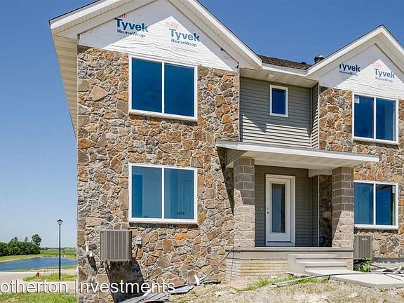 2nd image of 1250 Ronald Way