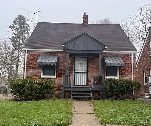 11820 Duchess St Photo 1