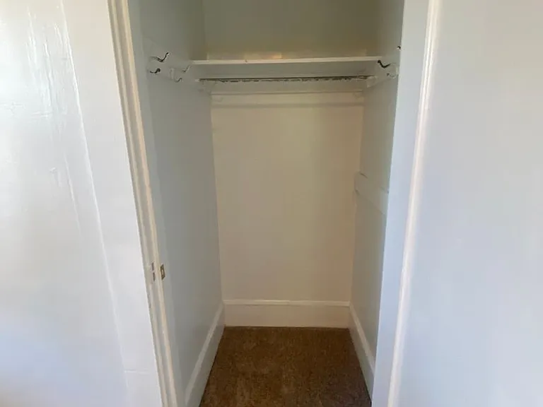 227 N 400 E — Photo 14