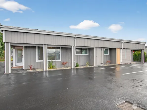 302 3rd Street, Woodland, WA 98674