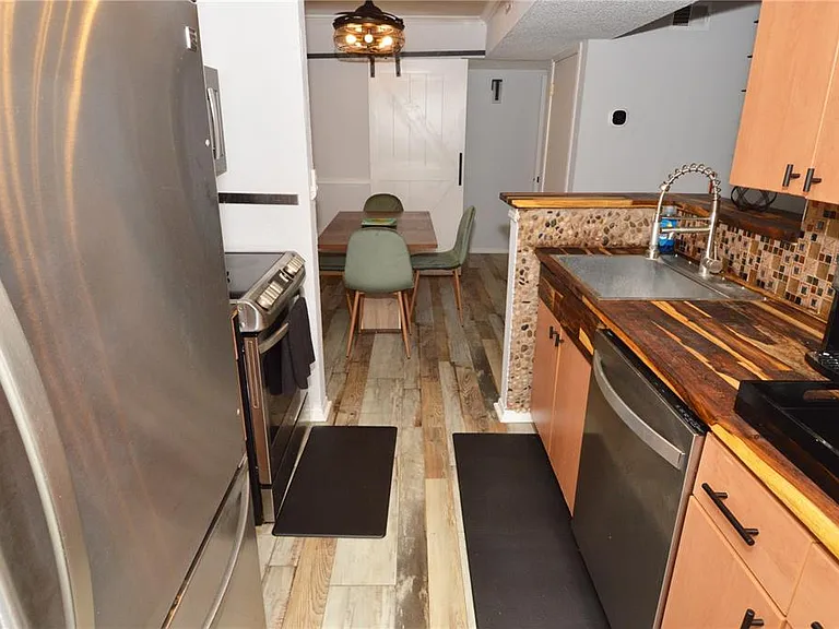 10200 Gandy Blvd N #1313 — Photo 14