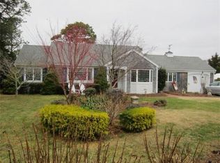 42 Garfield Ln, West Dennis, MA 02670
