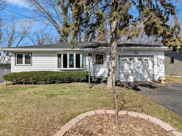 2614 Frazier Ave, Madison, WI 53713