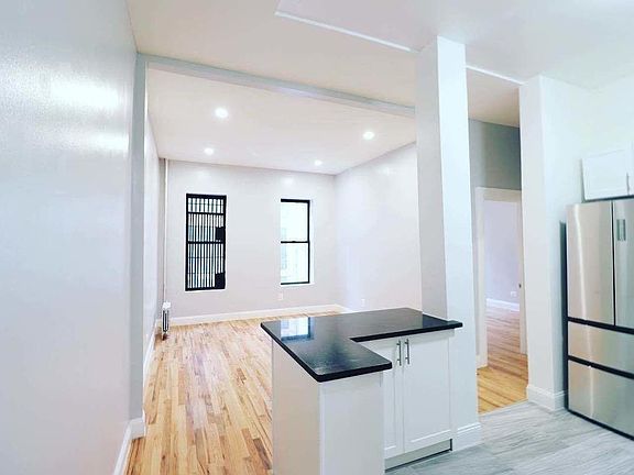 2nd image of 551 W 149th St #B13a