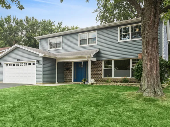 170 Pebble Creek Dr, Lake Zurich, IL 60047