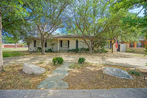 1509 Bedford Dr Photo 1