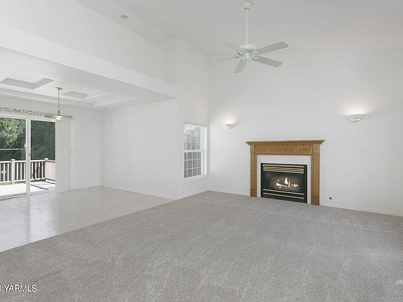 3rd image of 503 N 32nd Ave