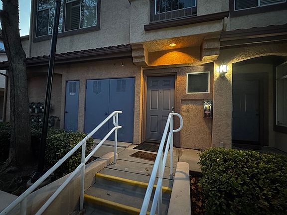 2nd image of 11380 Via Rancho San Diego Unit J