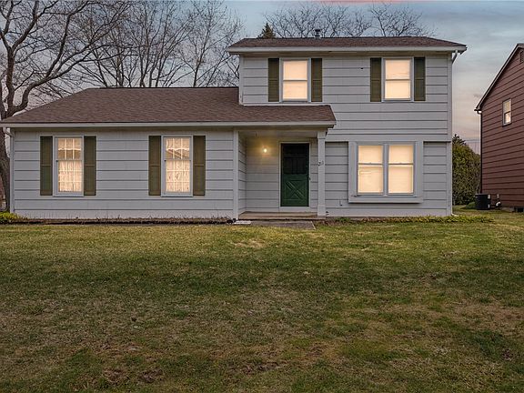 2nd image of 211 Pebbleview Dr