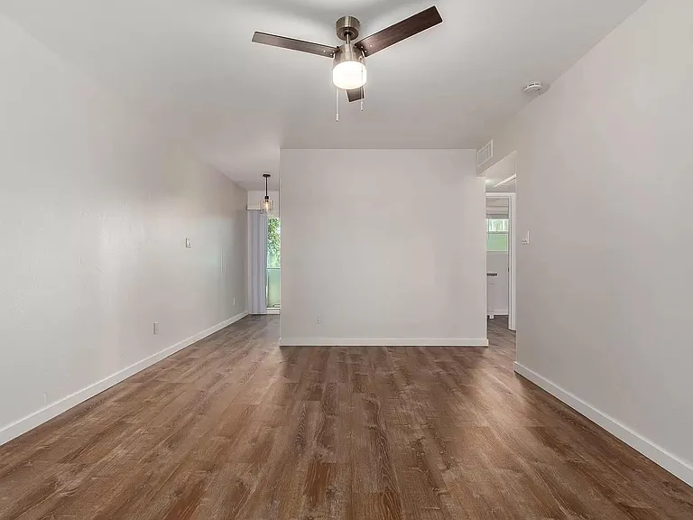 7602 E Polk St #101 — Photo 23