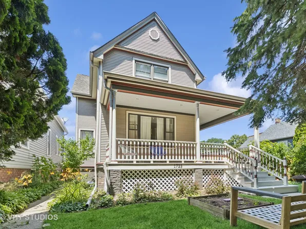 1723 Greenwood St, Evanston, IL 60201