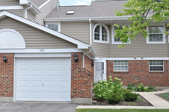 1st image of 366 W Happfield Dr