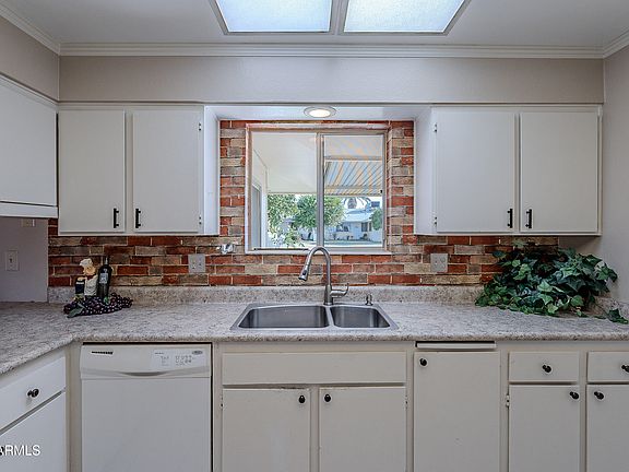 2nd image of 10610 W SARATOGA Circle