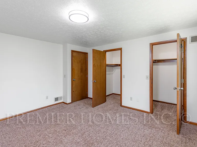 3716 Martindale Rd NE #F — Photo 18