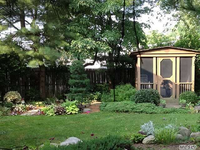 2nd image of 12 East St