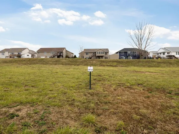 120 Shiloh Vista Ave, Urbana, IA 52345