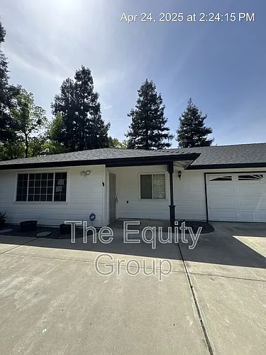 1827 E Cambridge Ct Photo 1