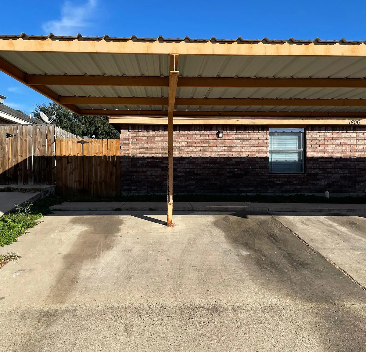1806 South Ironwood Street - D — Photo 2