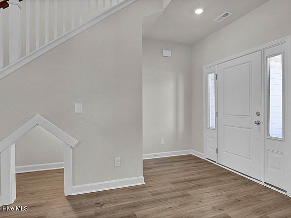 4th image of 3343 Grand Park Way