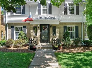 2504 N 90th STREET, Wauwatosa, WI 53226
