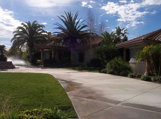 1730 Canyon Hill Dr, Riverside, CA 92506