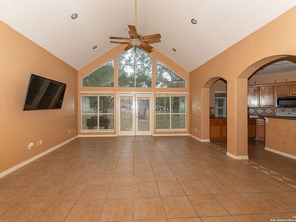 2nd image of 125 O'Malley Ln