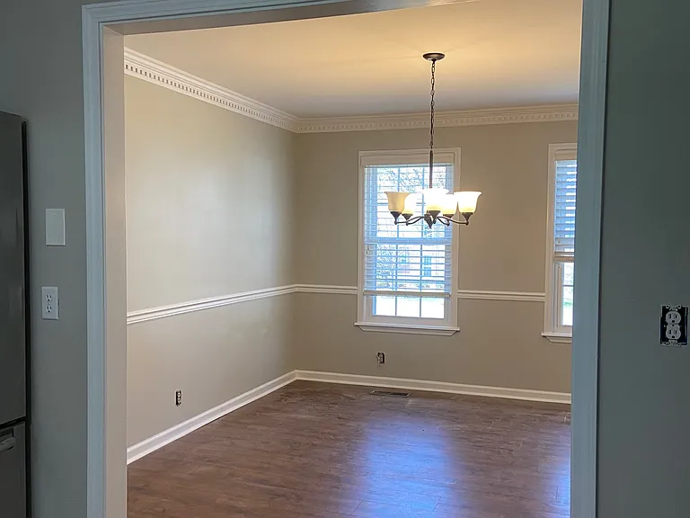 313 Timberhill Ct — Photo 18