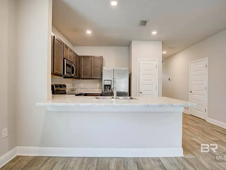 25806 Pollard Rd #60 — Photo 10
