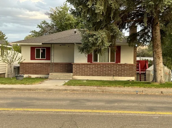 705 Bush St, Carlin, NV 89822