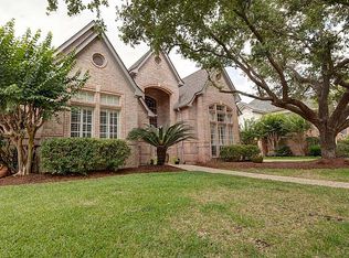 6011 Bur Oak Dr, Spring, TX 77379