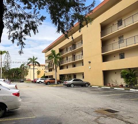 2nd image of 8889 Fontainebleau Blvd APT 501