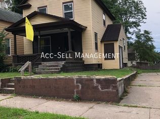 618 Adams St SE, Grand Rapids, MI 49507