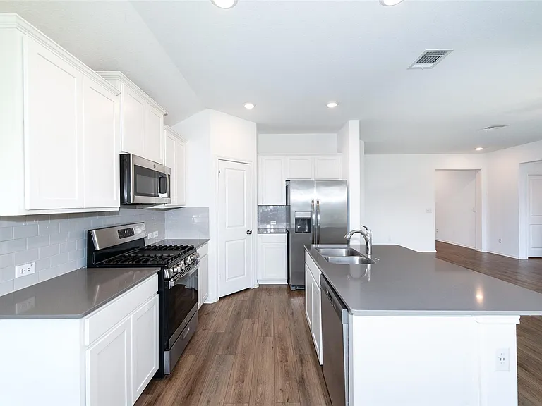 147 Otter Rd — Photo 14