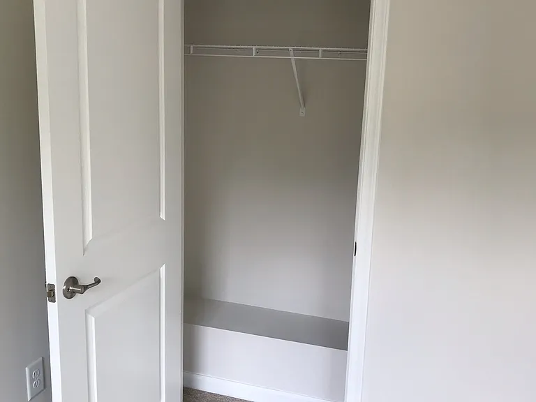 1123 Kentlands Dr — Photo 13