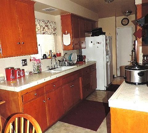 5th image of 12230 Manor Dr