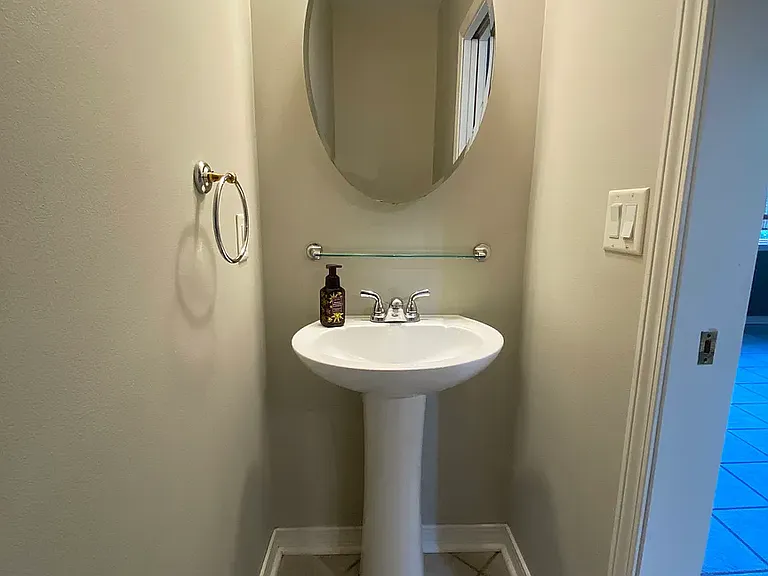 2820 Whisper Oaks Dr — Photo 13