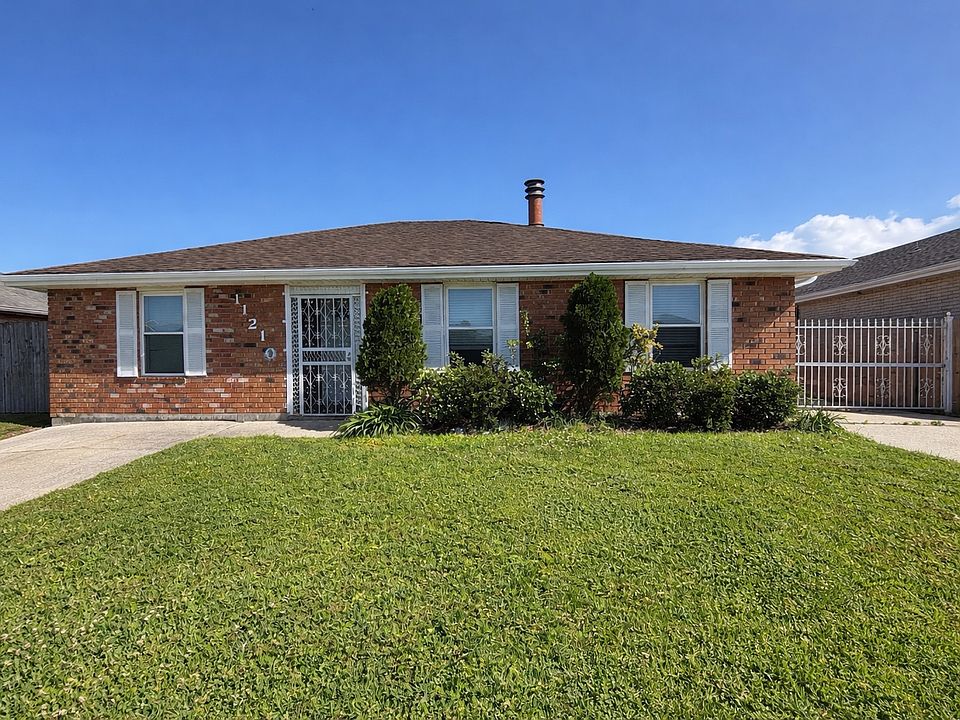 1st image of 11210 Parkwood Ct S