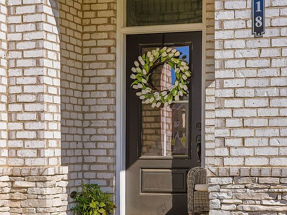 4th image of 518 Stinson Ct