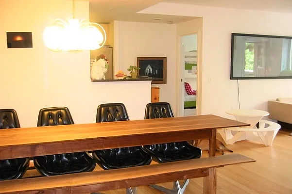 Rented by Compass | media 33